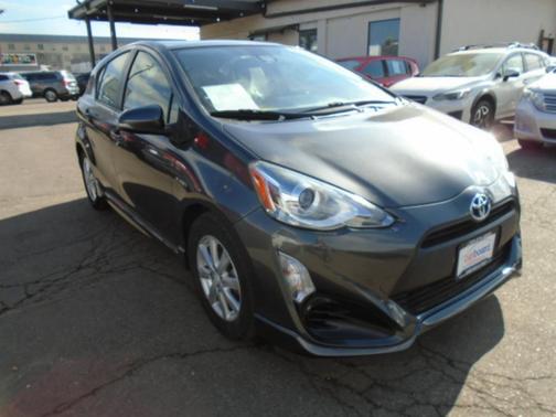 2017 Toyota Prius c Two