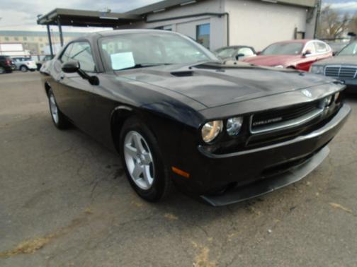 2010 Dodge Challenger SE