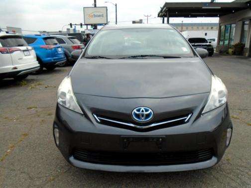 2014 Toyota Prius v Three