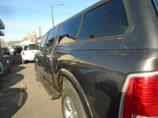 2017 RAM 1500 Laramie