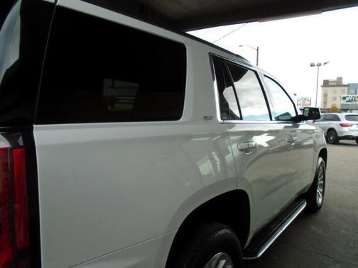 Photo 5 of 42 of 2020 GMC Yukon SLT