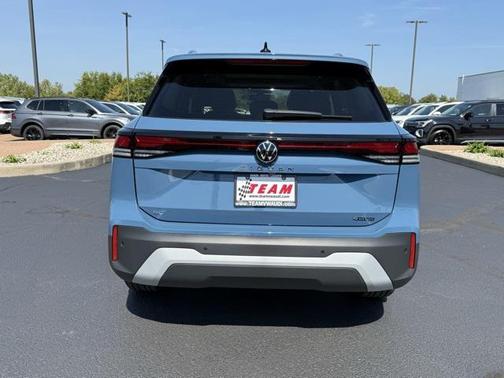 2025 Volkswagen Tiguan 2.0T SE 4MOTION