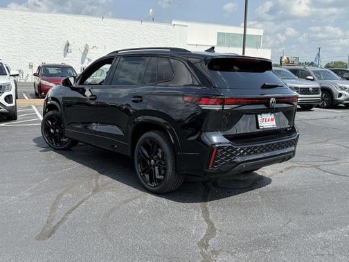 2025 Volkswagen Tiguan 2.0T SE R-Line Black 4MOTION