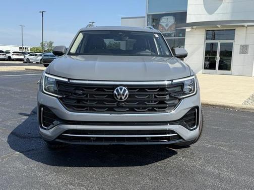 2025 Volkswagen Atlas 2.0T SEL Premium R-Line 4MOTION