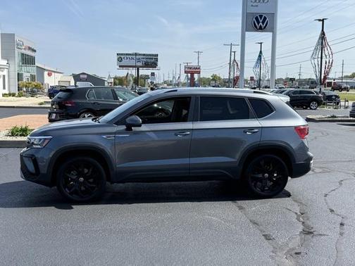 2022 Volkswagen Taos 1.5T SE