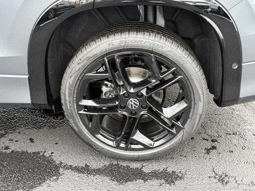 2026 Volkswagen Tiguan 2.0T SE R-Line Black 4MOTION