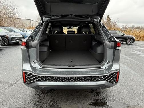 2026 Volkswagen Tiguan 2.0T SE R-Line Black 4MOTION