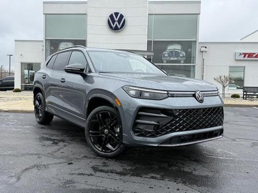 2026 Volkswagen Tiguan 2.0T SE R-Line Black 4MOTION