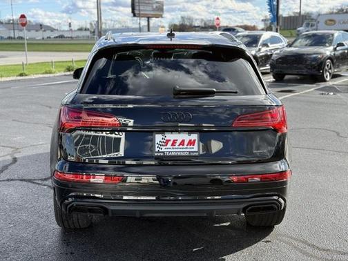 2025 Audi Q5 45 S line Premium