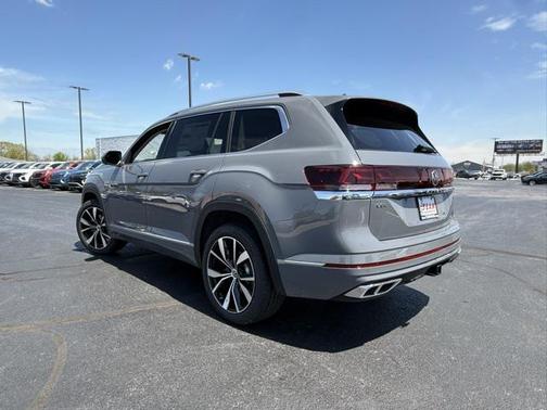 2025 Volkswagen Atlas 2.0T SEL Premium R-Line 4MOTION