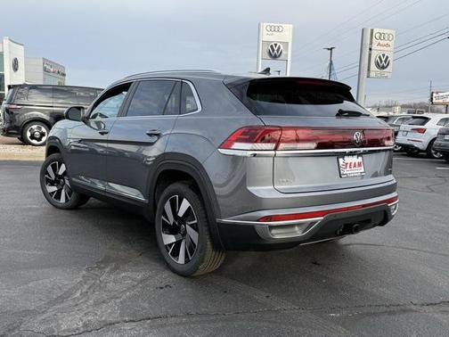 2025 Volkswagen Atlas Cross Sport 2.0T SEL