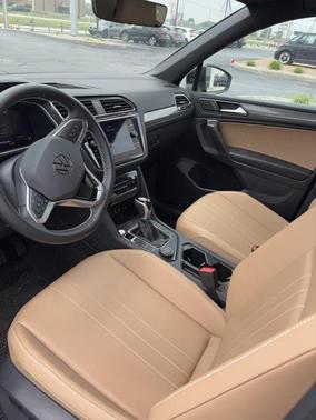 2024 Volkswagen Tiguan 2.0T SE 4MOTION