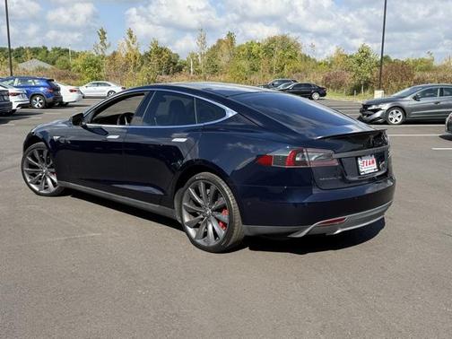 2015 Tesla Model S P85D