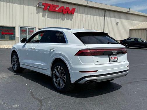 White 2025 Audi Q8 55 Premium Plus