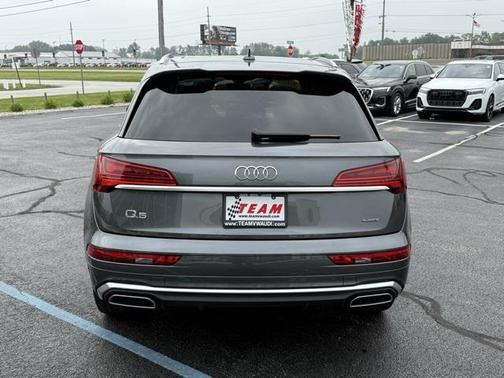 2024 Audi Q5 45 S line Premium Plus