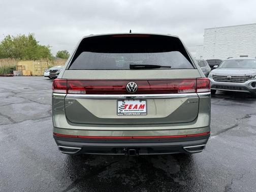 2025 Volkswagen Atlas 2.0T SE w/Technology 4MOTION