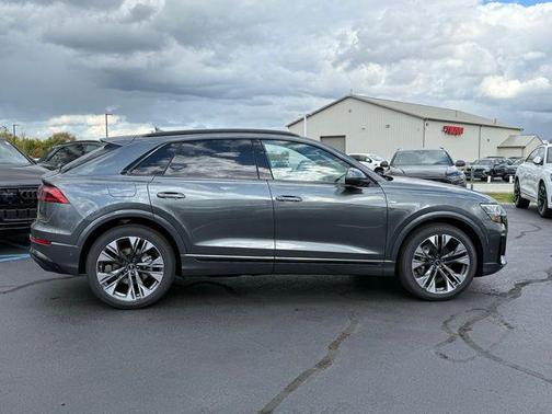 2026 Audi Q8 55 Premium Plus
