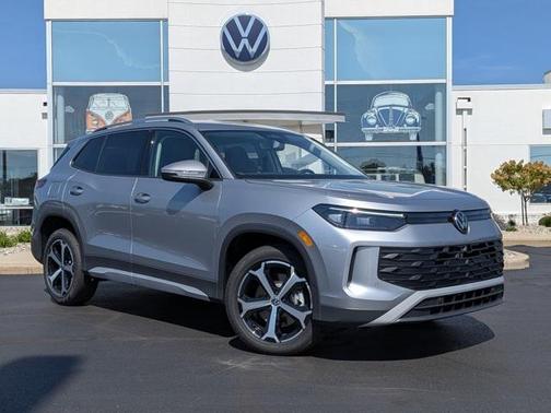2025 Volkswagen Tiguan 2.0T SE 4MOTION