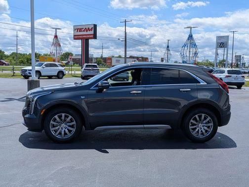 Shadow Metallic 2021 Cadillac XT4 Premium Luxury