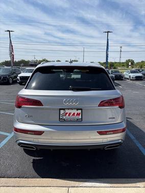 2022 Audi Q5 45 S line Premium