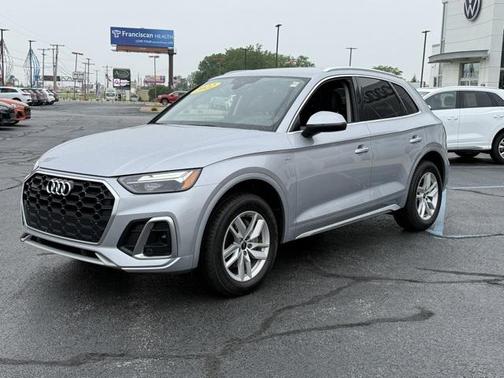 2022 Audi Q5 45 S line Premium