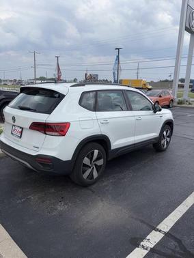 2024 Volkswagen Taos 1.5T S