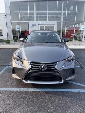 2018 Lexus IS 300 Base
