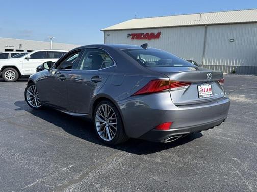 2018 Lexus IS 300 Base