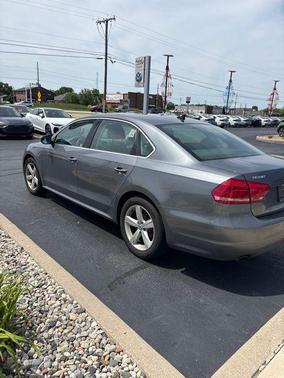 Platinum Gray Metallic 2012 Volkswagen Passat 2.5 SE