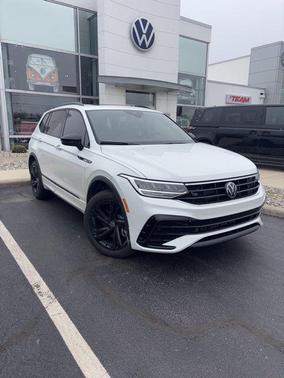 2024 Volkswagen Tiguan 2.0T SE R-Line Black 4MOTION
