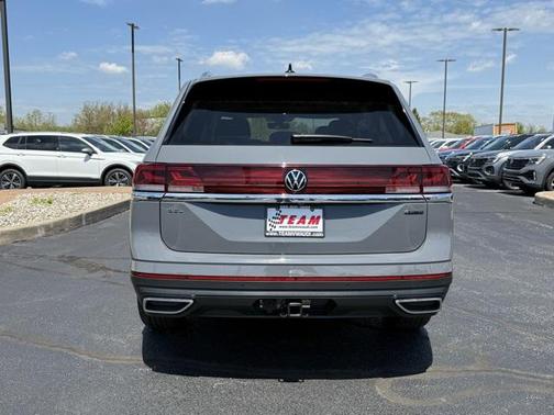 2025 Volkswagen Atlas 2.0T SEL