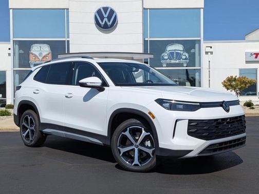 2025 Volkswagen Tiguan 2.0T SE 4MOTION