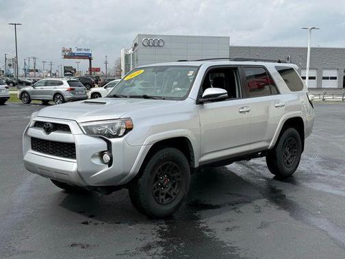 Classic Silver Metallic 2019 Toyota 4Runner TRD Off Road Premium