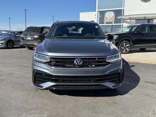 2024 Volkswagen Tiguan 2.0T SE R-Line Black 4MOTION