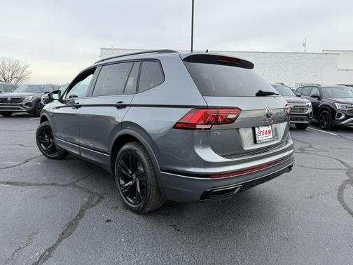 2024 Volkswagen Tiguan 2.0T SE R-Line Black 4MOTION