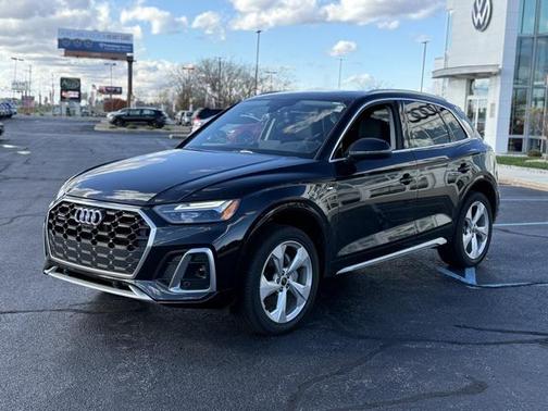 2024 Audi Q5 45 S line Premium Plus