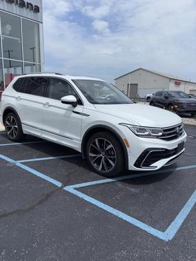 2022 Volkswagen Tiguan 2.0T SEL R-Line 4MOTION