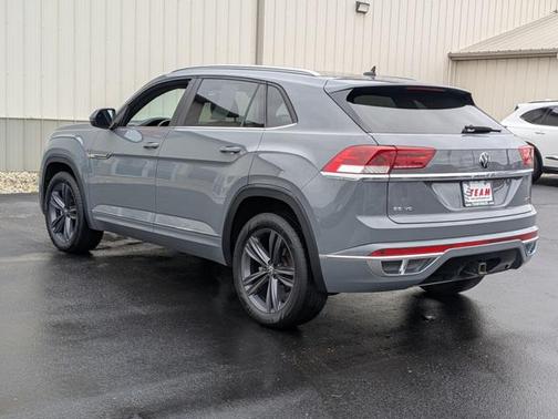 2021 Volkswagen Atlas Cross Sport 3.6L V6 SE w/Technology R-Line