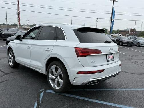 2025 Audi Q5 45 S line Premium Plus