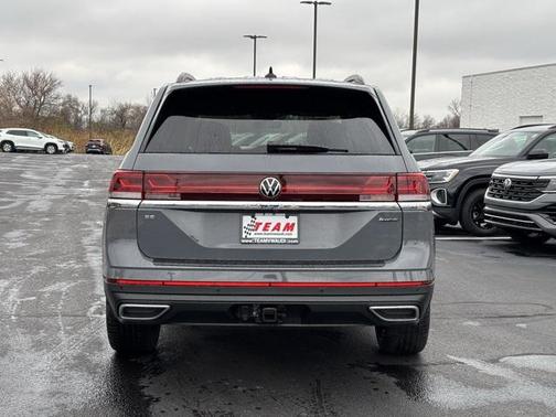 2026 Volkswagen Atlas 2.0T SE w/Technology 4MOTION