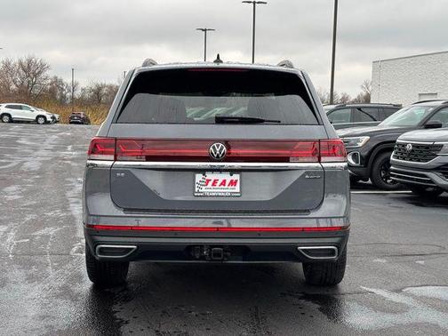 2026 Volkswagen Atlas 2.0T SE w/Technology 4MOTION