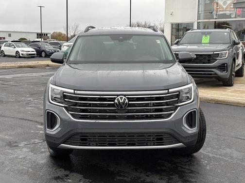2026 Volkswagen Atlas 2.0T SE w/Technology 4MOTION