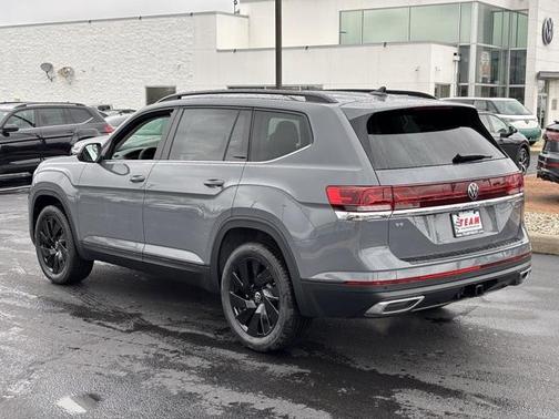 2026 Volkswagen Atlas 2.0T SE w/Technology 4MOTION