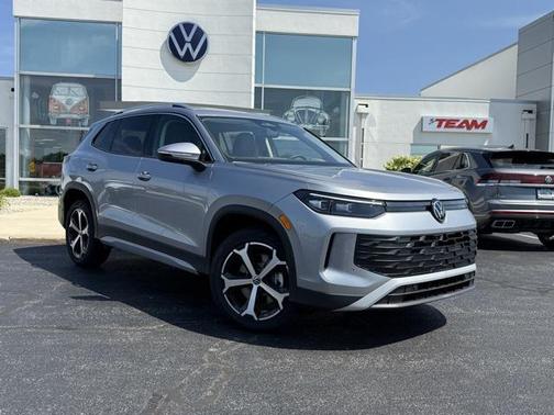 2025 Volkswagen Tiguan 2.0T SE 4MOTION