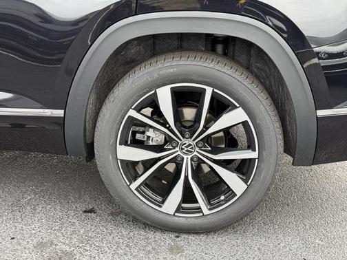 2025 Volkswagen Atlas 2.0T SEL Premium R-Line 4MOTION