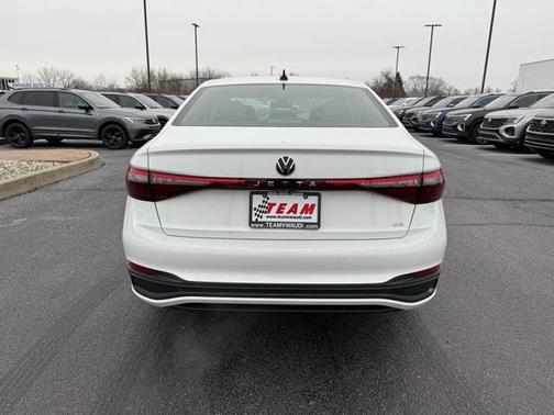 2025 Volkswagen Jetta 1.5T SE