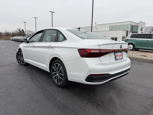 2025 Volkswagen Jetta 1.5T SE