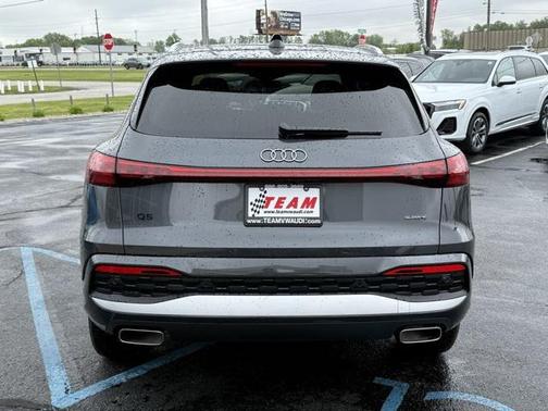 2025 Audi Q5 Premium