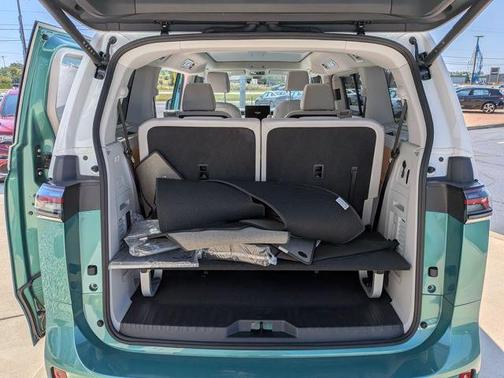 2025 Volkswagen ID. Buzz Pro S Plus with 4MOTION