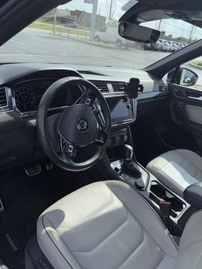 2019 Volkswagen Tiguan 2.0T SEL R-Line 4MOTION
